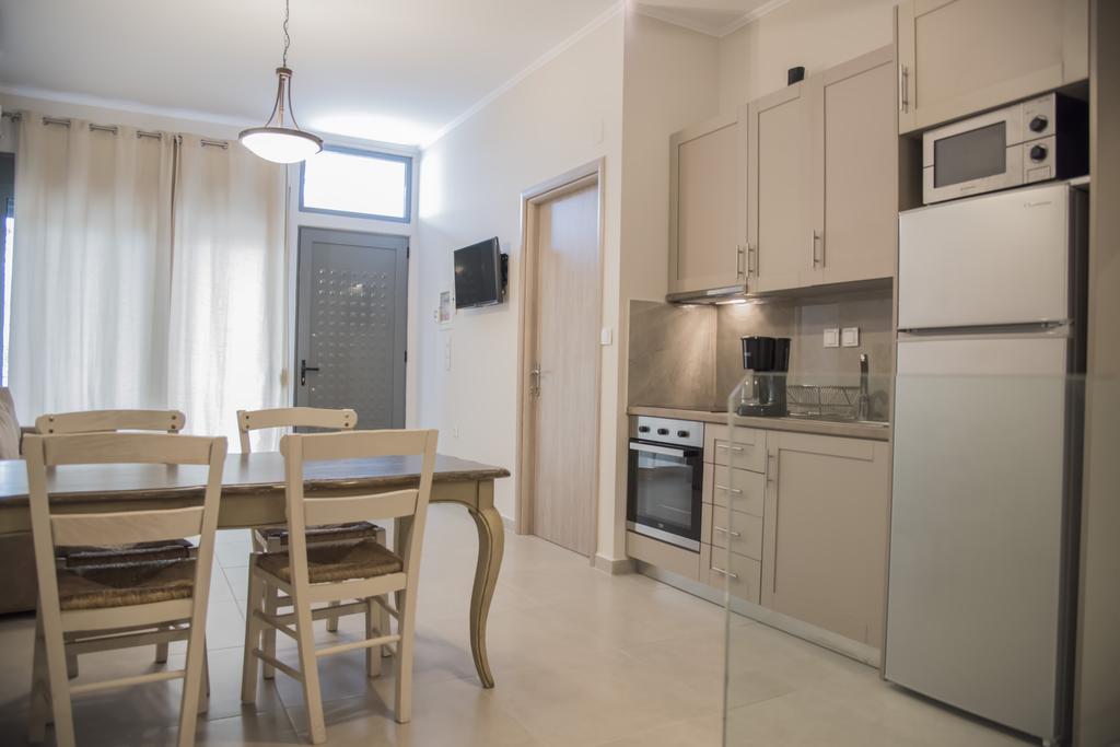 Casa Christabella Daire Paralia Vrachou Dış mekan fotoğraf